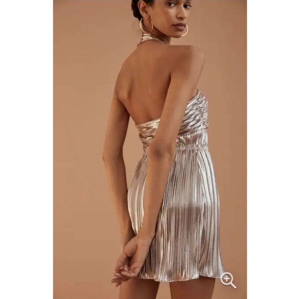 Anthropologie Shimmer V-neck Tank Top. - Picture 7 of 14